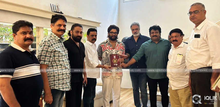 allu-arjun-invited-to-nandamuri-balakrishna-s-golden-jubilee-celebrations