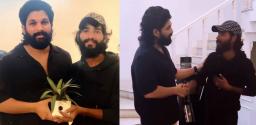 Fan Travels 1600 KMS To Meet Allu Arjun