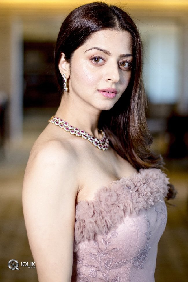 Vedhika